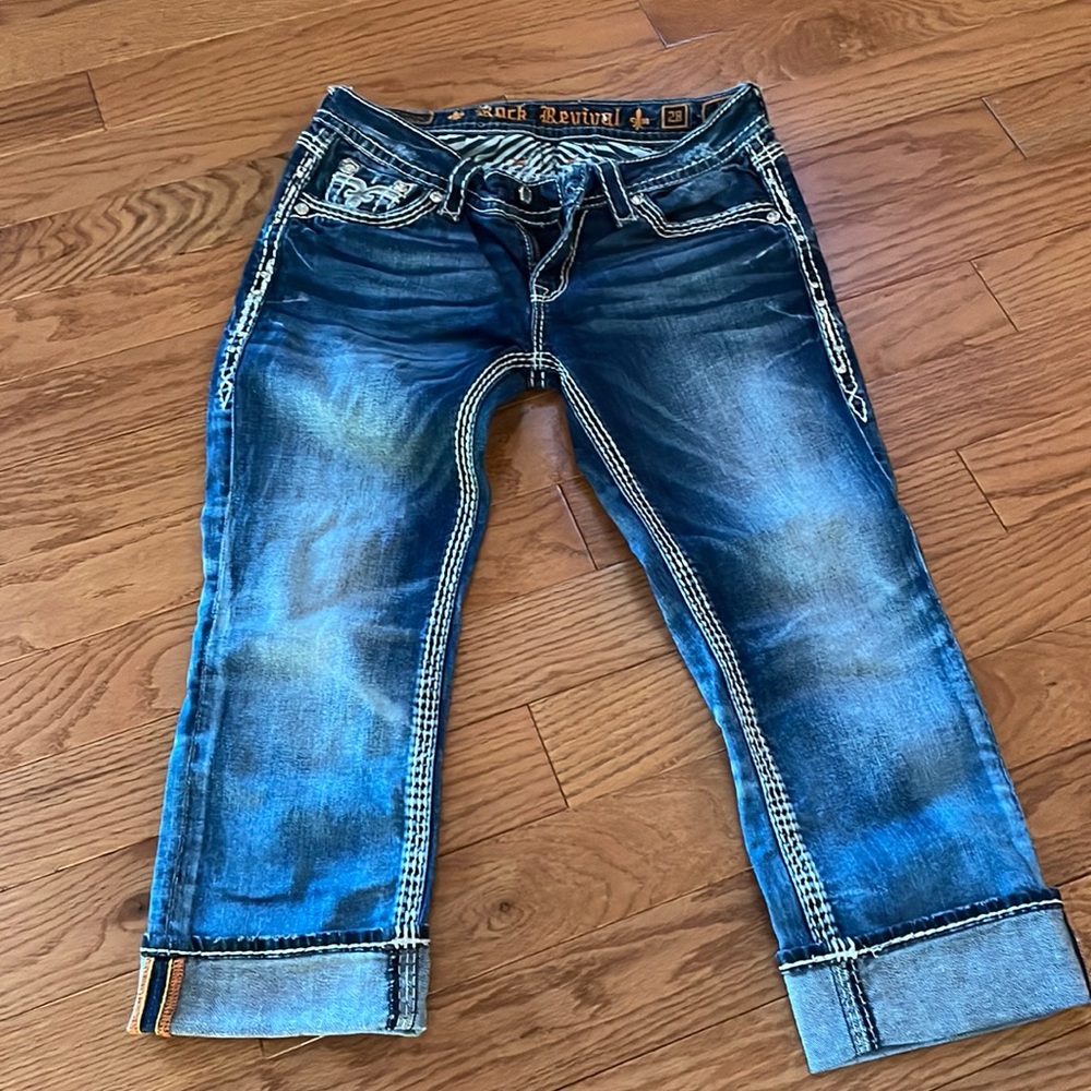 Rock Revival size 28 Kai capri Jean